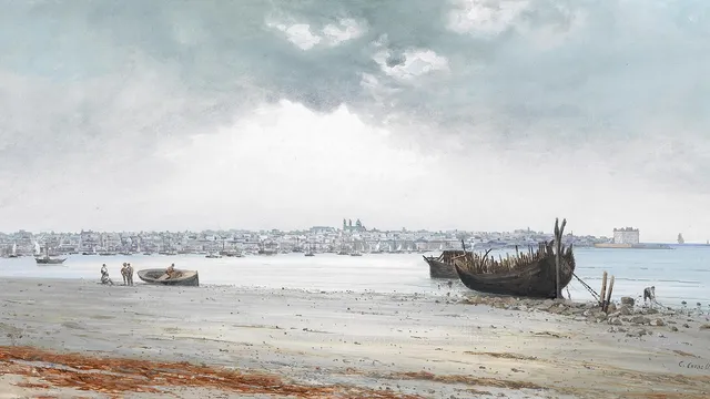 Pintura de 1892 mostrando Montevidéu vista da praia, com a linha da cidade ao fundo, veleiros ancorados na baía e o casco de um barco encalhado na areia em primeiro plano.